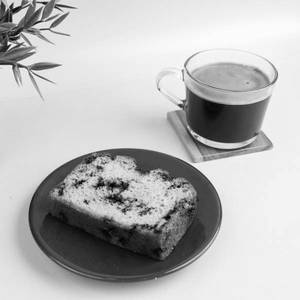 Americano (R) & Chocochip Banana Bread