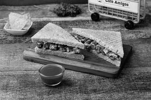 Bbq Paneer & Pepper Sandwich