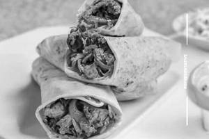 Sweet Chilli Chicken Shawarma Roll