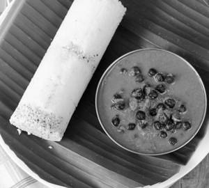 Puttu kadalacurry