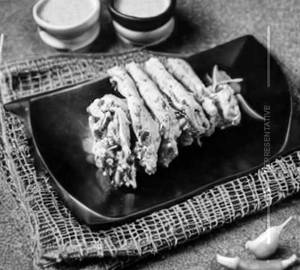 Chilly Garlic Chicken Shawarma