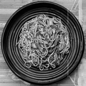 Chilly Garlic Veg Noodles