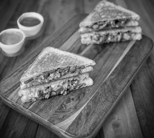 Veg club sandwich [3 layers]