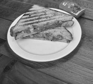 Grilled sandwich [3 layer]