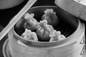 Edamame And Sweet Corn Dimsum [5 Pieces]