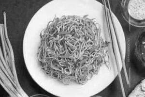 Schezwan Veg Noodles