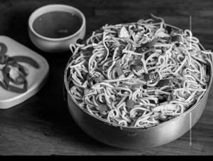 Schezwan Egg Noodles