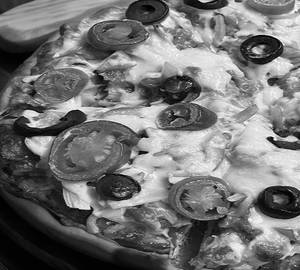 Al Yousuf Special Pizza Meduim