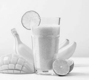 Mango banana lassi