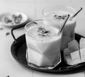 Mango Lassi (300 Ml)