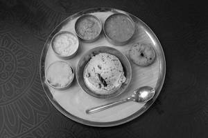 Idli Vadai Pongal Combo