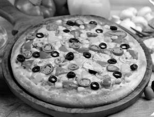 8" Spicy Delight Pizza