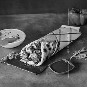 Chicken Schezwan Roll
