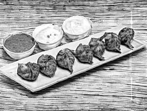 Paneer Cheese Tandoori Momos 