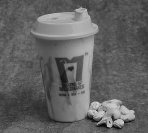 Caramel Nuts Thick Shake