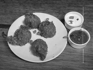 Veg Manchurian Kurkure Momos 