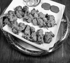 Stuff Masala Tandoori Chaap