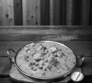 Matar Paneer