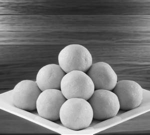 Besan Laddu
