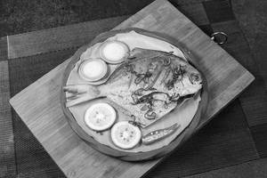 Pomfret Mach Bhaja (1 Piece)