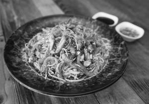 Burnt Chili Garlic Noodles Chicken