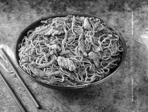 Chilly Garlic Chicken Noodles