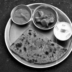 Veg Manchurian Cheese Roll Laccha Paratha 