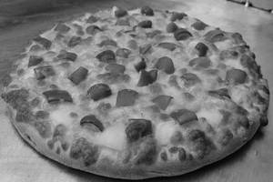 Golden Veg Pizza