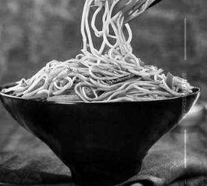 Schezwan Veg Noodles