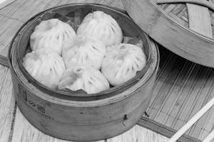 Veg Steamed Momos (5 Pcs)