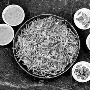 Paneer Schezwan Noodles