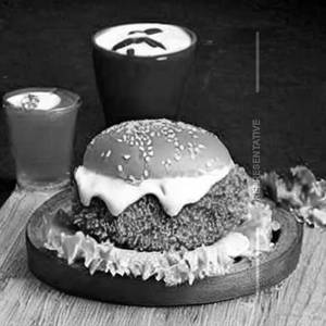 Smashed Aloo Tikki Burger