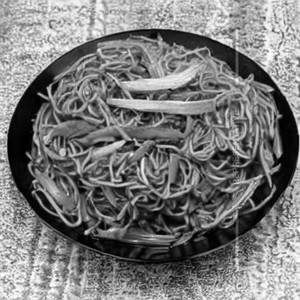 Singapore Veg Fried Noodles