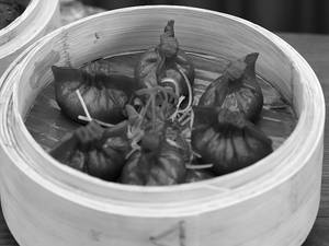 Mushrooms & Waterchestnuts Dumplings