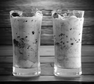 Aval banana milkshake with ice cream