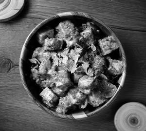 Lasooni Paneer Tikka