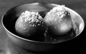 In House Gulab Jamun(2 Pcs)