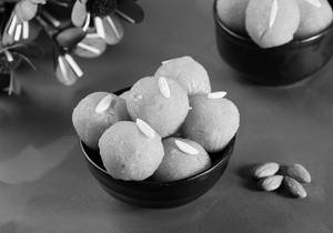 Motichur Laddu [Desi Ghee]