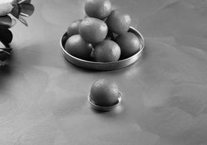 Gulab Jamun Dry