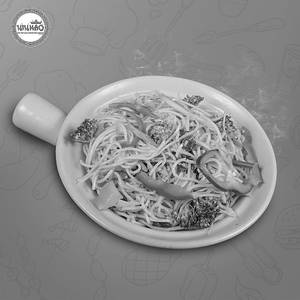 Veg Spicy Thai Noodles With Greens