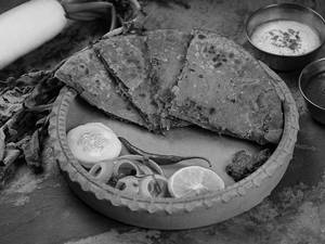 Mooli Paratha
