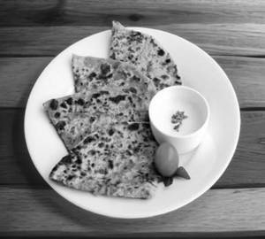 Peri Peri Garlic Chilli Cheese Paratha