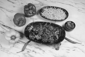 Paneer Mushroom Chilly