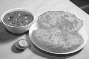 Chole Bhature Box