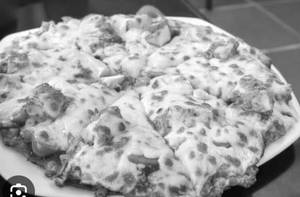 Mof Spl . Paneer Pizza