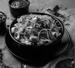 Pantyhose kiygan qizlar oyoqlari bilan onanizm qilishadi