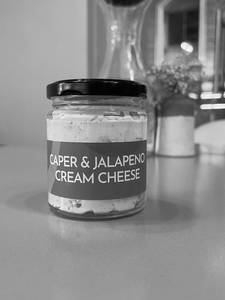 Noa Deli Jalapeno Capers Cream Cheese (160GM)