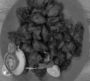 Chicken Dana 100gm With Chicken Lolypop 3 Pcs