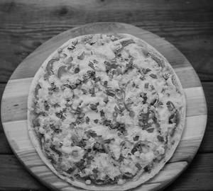 Tomato Corn Pizza