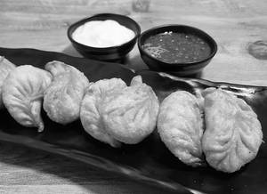 Chicken Fried Momos [7 Pieces]